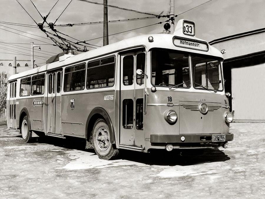  Krauss-Maffei KME160 1955 года  (фото 2 из 2)